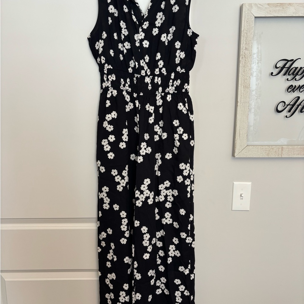 GAP Black and White Floral Maxi Dress